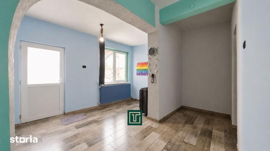 Casă cu 4 camere cu Teren 720 Mp în Grădiște