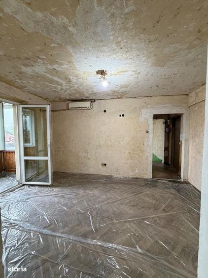 Apartament cu 3 camere semidecomandat în Domenii
