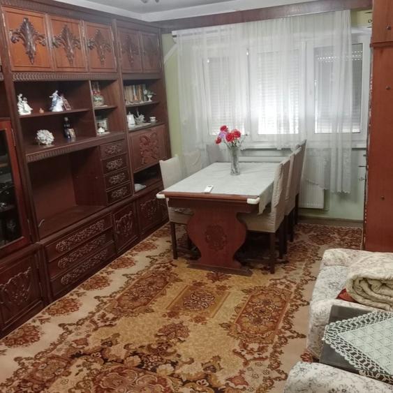 Apartament cu 2 camere decomandat în Vasile Aaron
