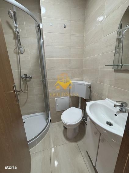 Apartament cu 3 camere decomandat în Între Lacuri