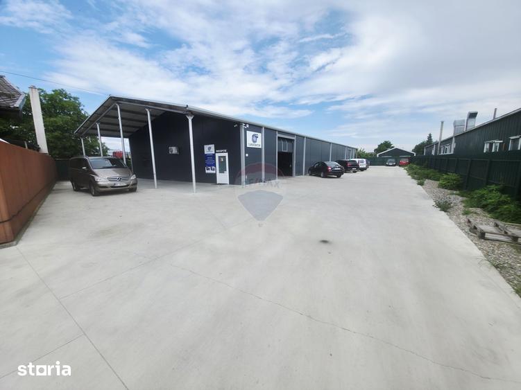 Spațiu comercial, de 530 mp, în Dumbrava