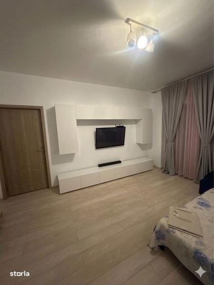 Apartament cu 2 camere, mobilat în Palazu Mare