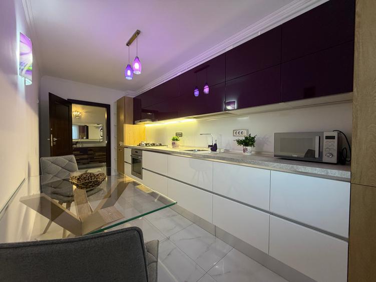 Apartament cu 2 camere decomandat în Circumvalațiunii