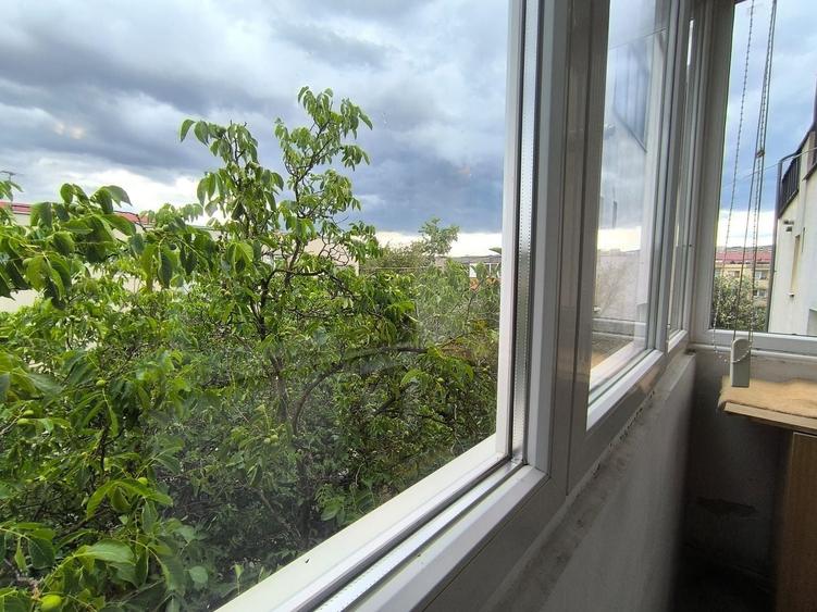 Apartament cu 3 camere decomandat în Mărăști