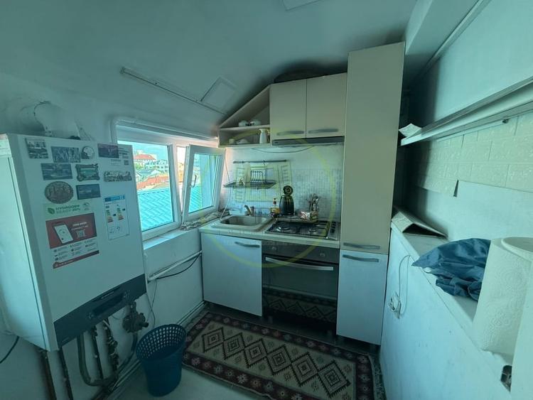 Apartament cu 2 camere decomandat, mobilat în 1 Mai