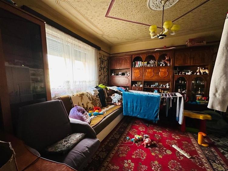 Casă individuală cu 3 camere cu Teren 500 Mp în Iosia