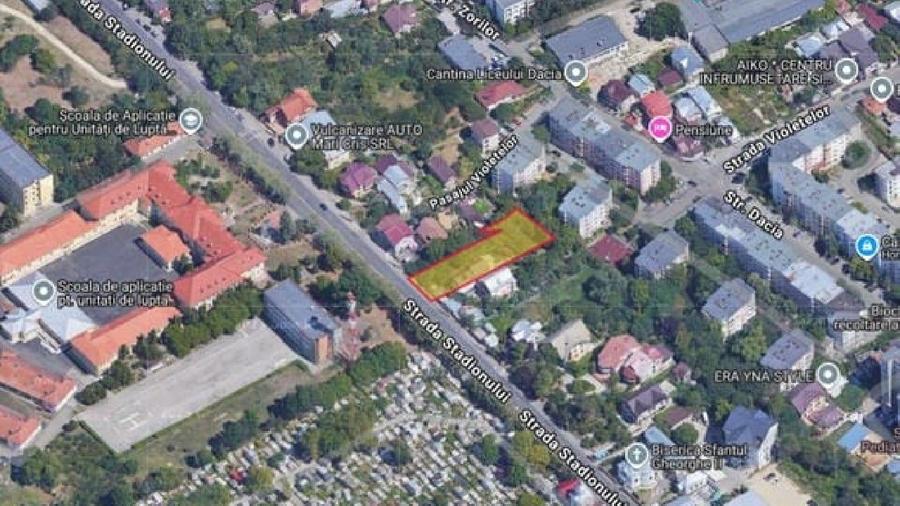 Teren Construcții intravilan de 1230 mp, în Central