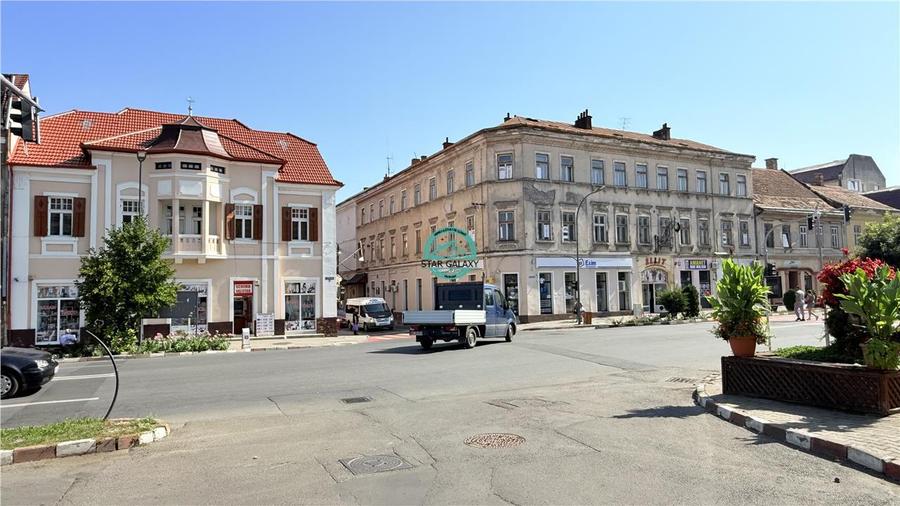 Spațiu comercial, de 1,863 mp, în Ultracentral