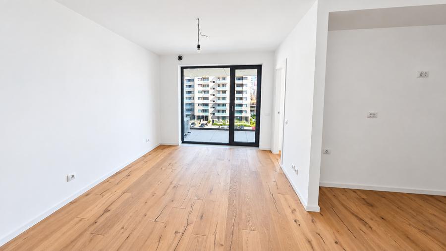 Apartament cu 2 camere semidecomandat în Aviației