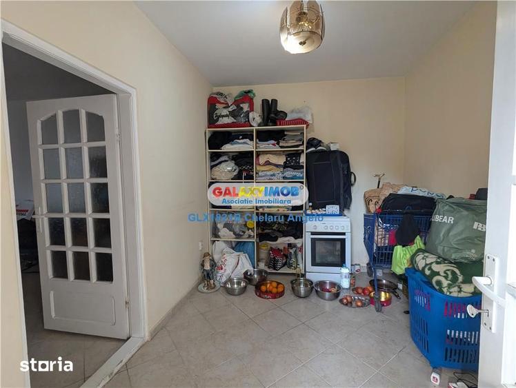 Casă cu 3 camere cu Teren 151 Mp în Andronache