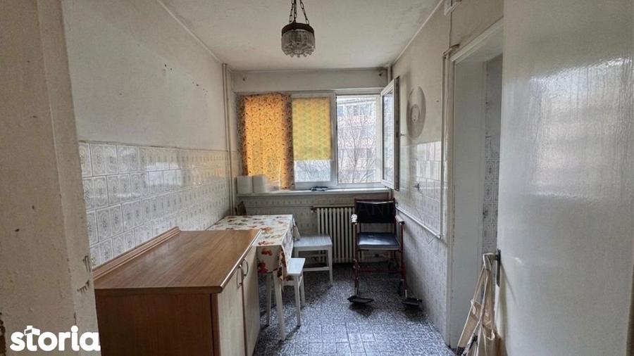 Apartament cu 4 camere în Floreasca