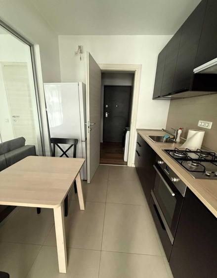 Garsonieră decomandată, mobilată în Lujerului