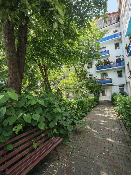 Apartament cu 3 camere decomandat în Ultracentral