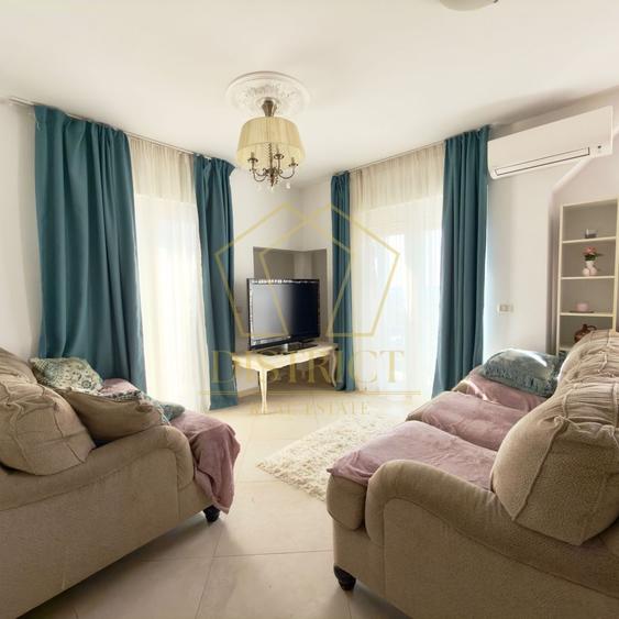 Apartament cu 3 camere decomandat, mobilat în Torontalului