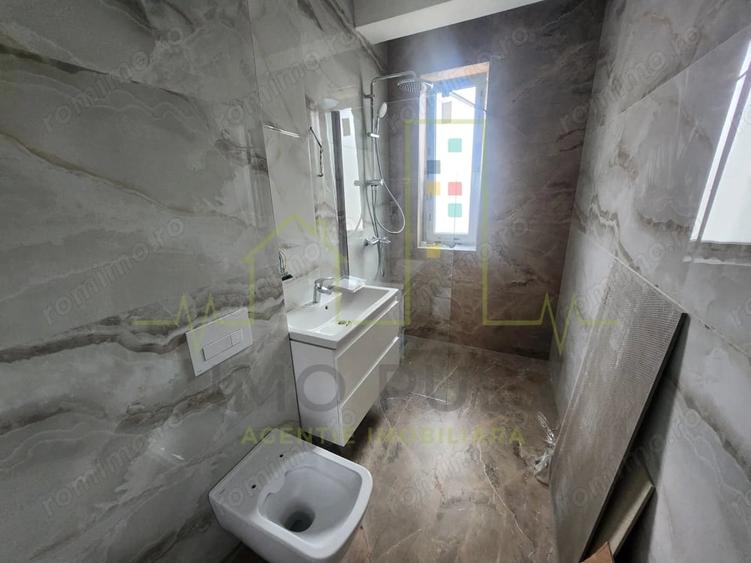 Apartament cu 2 camere decomandat în Girocului