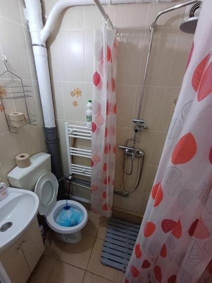 Garsonieră în Brâncoveanu — fotografia 1