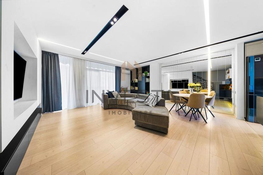 Penthouse cu 4 camere semidecomandat, mobilat în Gheorgheni