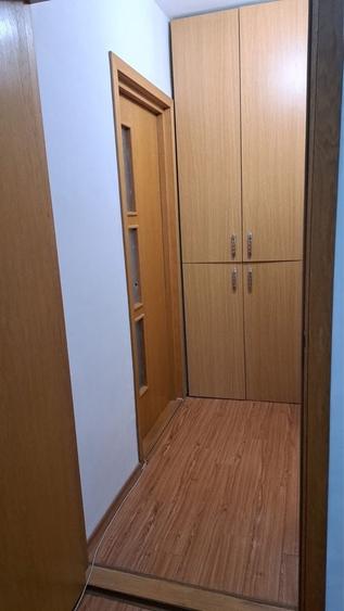 Apartament cu 2 camere semidecomandat în 9 Mai