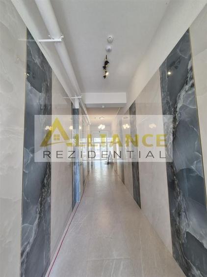 Garsonieră decomandată în Central