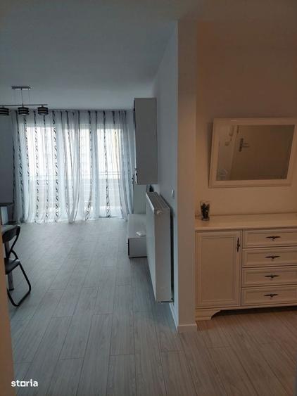 Apartament cu 3 camere decomandat în Avantgarden