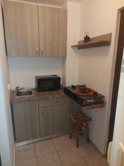 Garsonieră semidecomandată în Cuvin