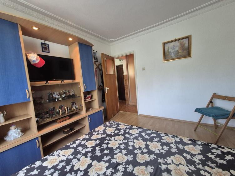 Apartament cu 2 camere decomandat, mobilat în Berceni