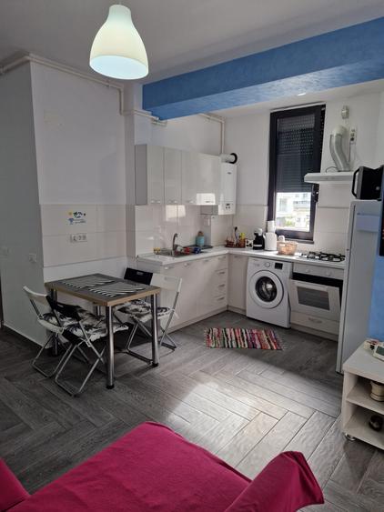 Apartament cu 2 camere decomandat în Mamaia-Sat