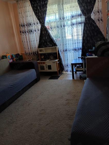 Apartament cu 2 camere semidecomandat în Drumul Taberei