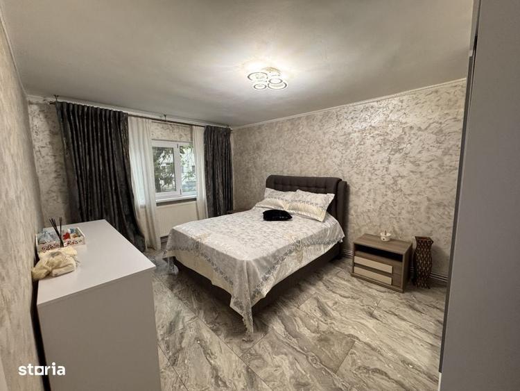 Apartament cu 4 camere decomandat în Lăpuș Argeș