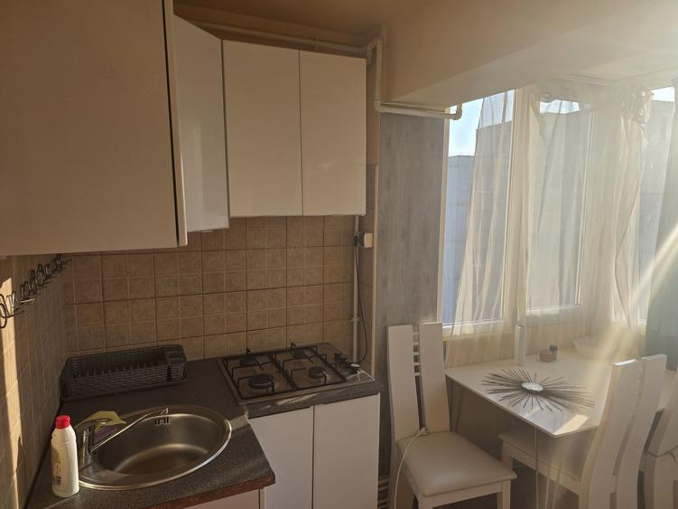 Apartament cu 2 camere decomandat în Budiu Mic