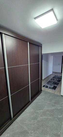 Apartament cu 4 camere în Central