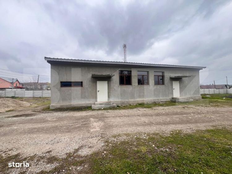 Spațiu comercial, de 186 mp, în Coșoveni