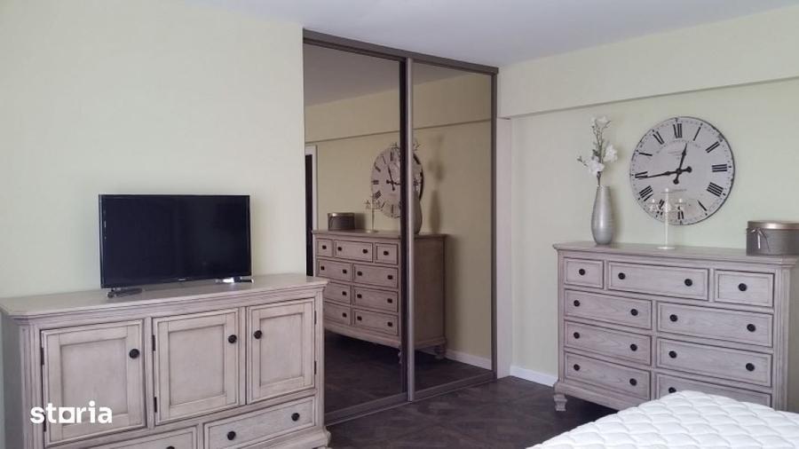 Apartament cu 4 camere decomandat în Șelimbăr