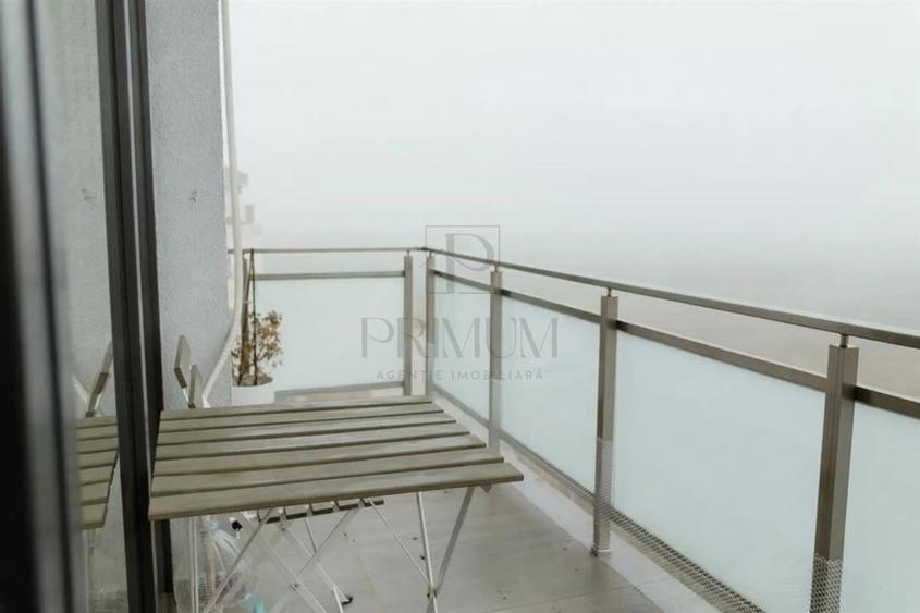 Apartament cu 3 camere decomandat, mobilat în Dumbrăvița