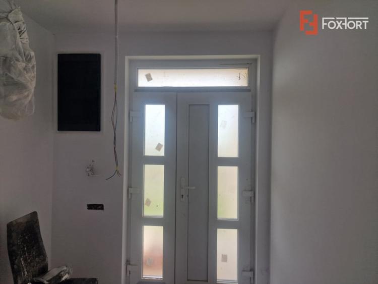 Casa cu 5 camere, 617 mp teren, Mosnita Veche - 17