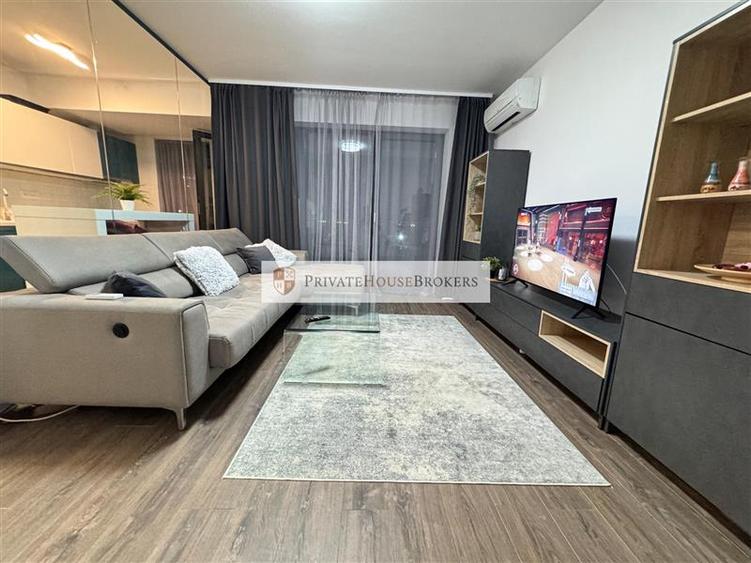Apartament cu 2 camere decomandat, mobilat în Aviației