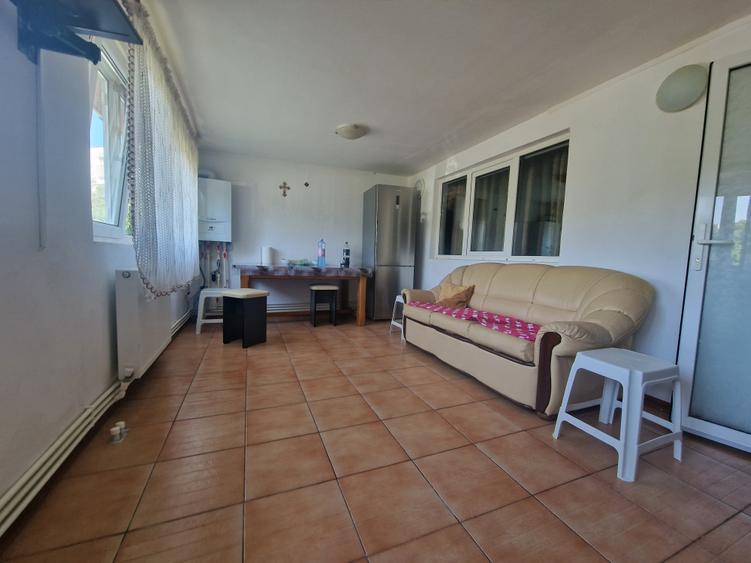 Apartament cu 2 camere semidecomandat în Sud — fotografia 3