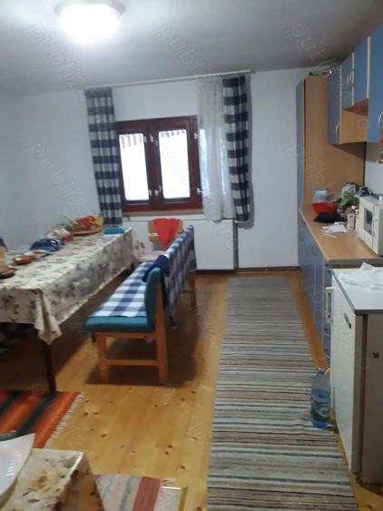 Casă cu Teren 270 Mp în Bubești