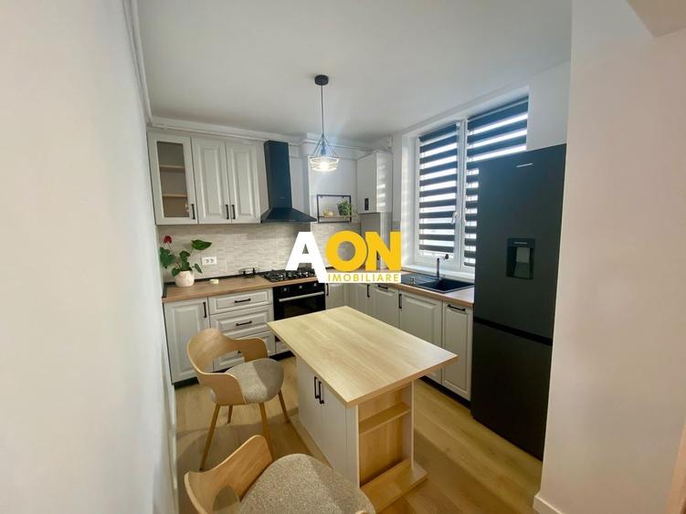 Apartament cu 2 camere semidecomandat, mobilat în Cetate