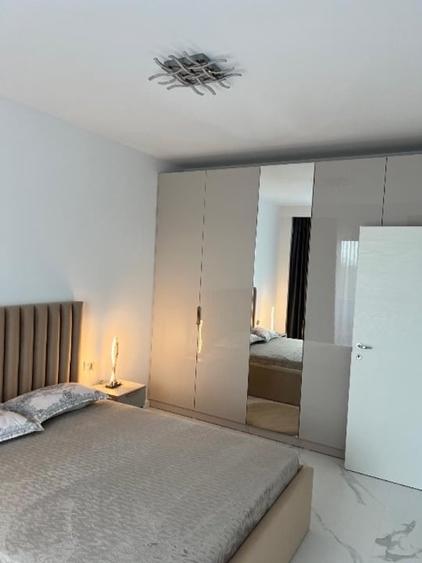 Apartament cu 2 camere semidecomandat, mobilat în Nord