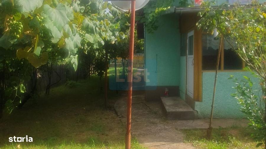 Casă cu 3 camere în Tufeni