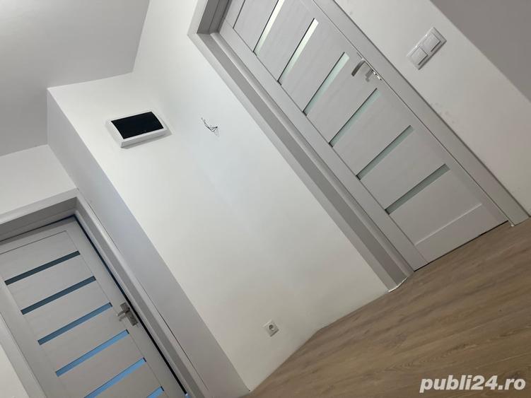 Casă cu 3 camere cu Teren 370 Mp în Caracal