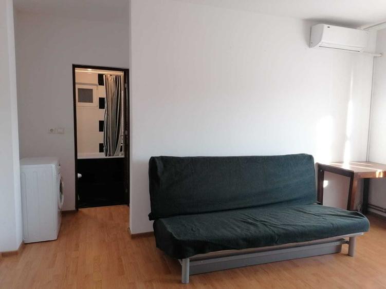 Apartament cu 2 camere semidecomandat în Lidia