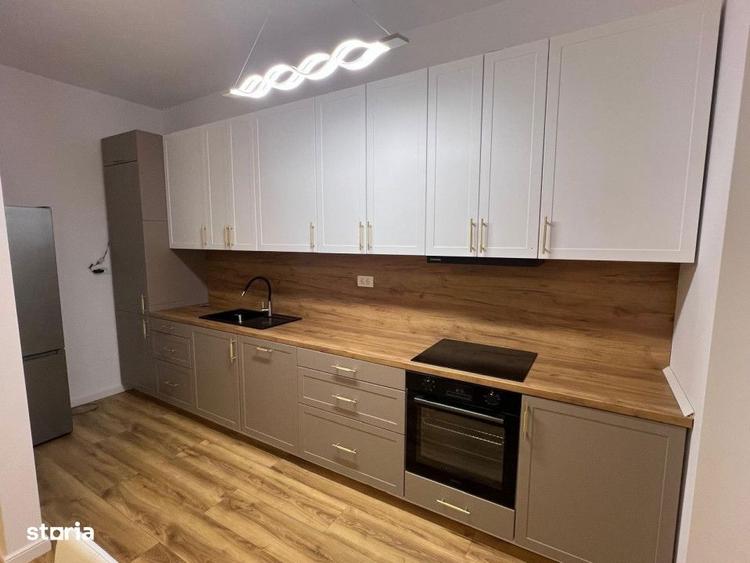 Apartament cu 2 camere semidecomandat, mobilat în Bulgaria