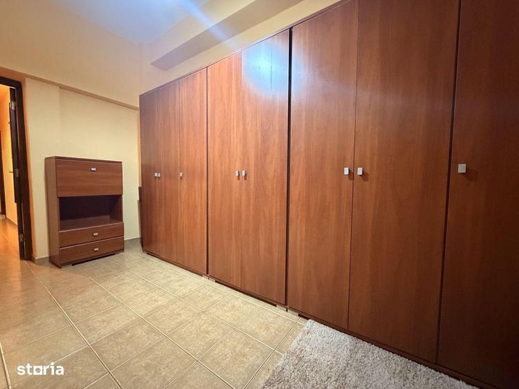 Apartament cu 2 camere, mobilat în Romană