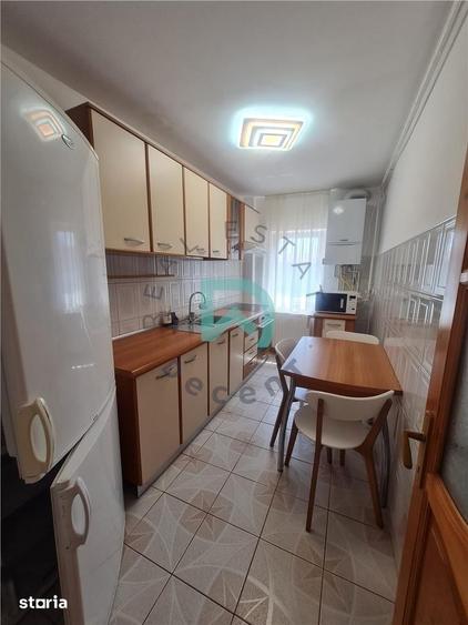 Apartament cu 2 camere decomandat, mobilat în Valea Cetății