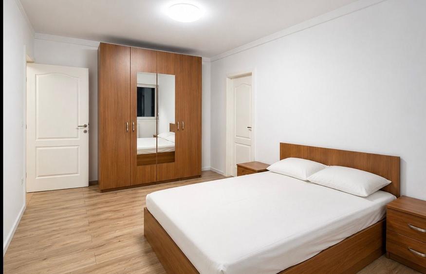 Apartament cu 3 camere circular în Drumul Taberei