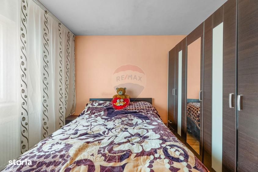Apartament cu 2 camere, mobilat în Pârneava