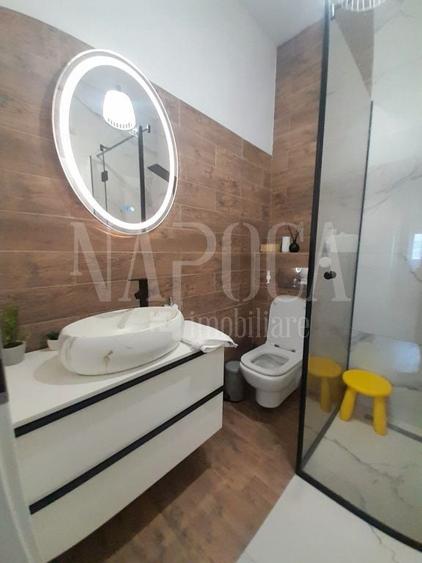 Duplex cu 5 camere cu Canalizare în Florești
