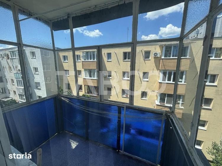 Apartament cu 3 camere semidecomandat în Mănăștur